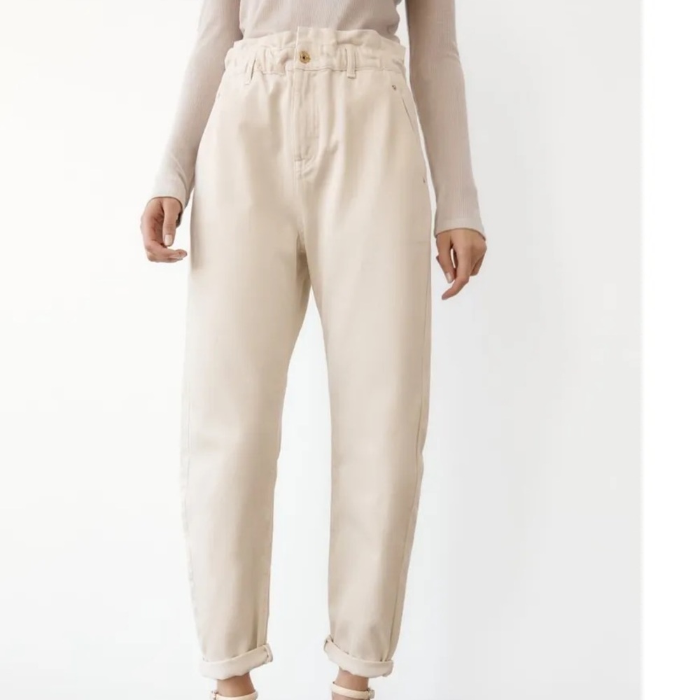 ZARA CREAM PAPERBAG DENIM LIGHTWEIGHT PANTS